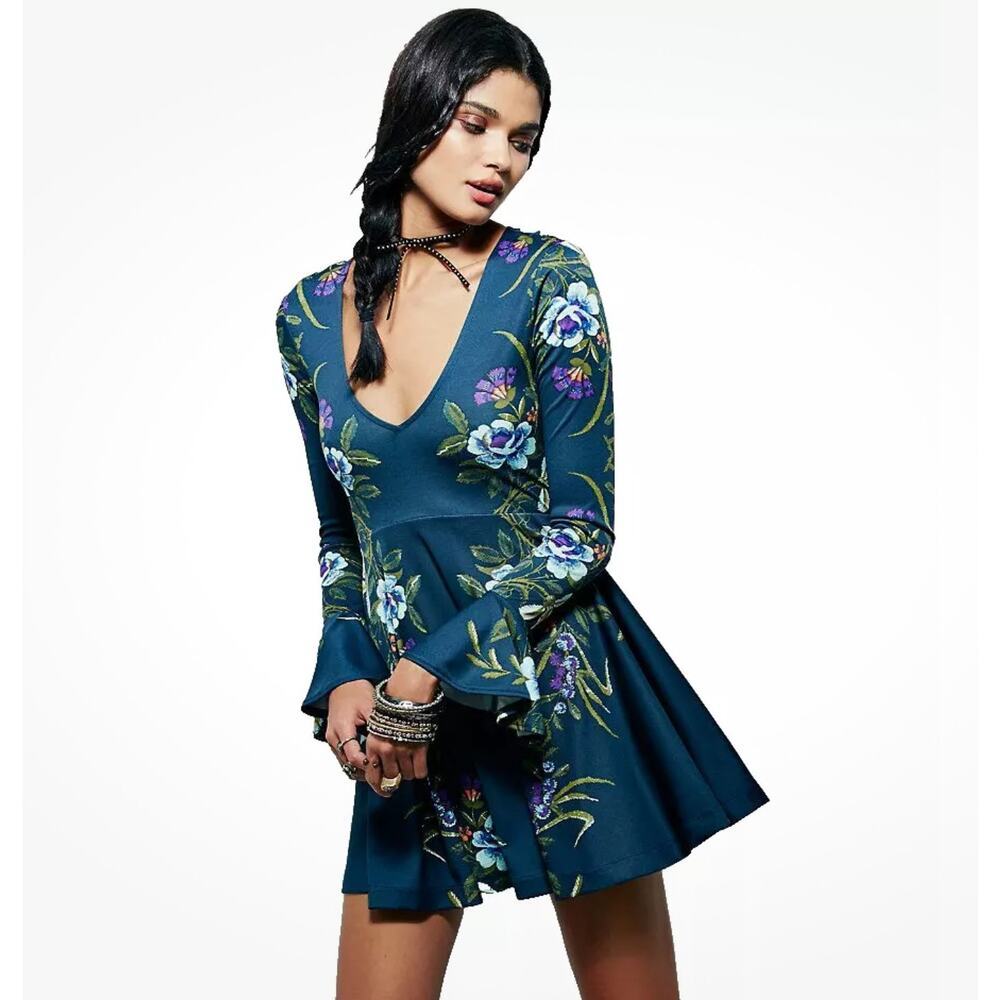 Free People ~ Teal Floral Keyhole Bell Sleeve Skater Party Dress XS